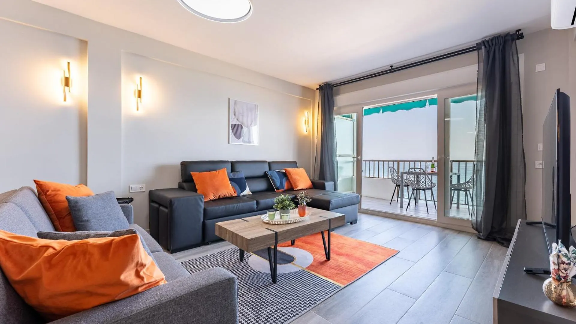 Malagasuite Golden Views Fuengirola Διαμέρισμα