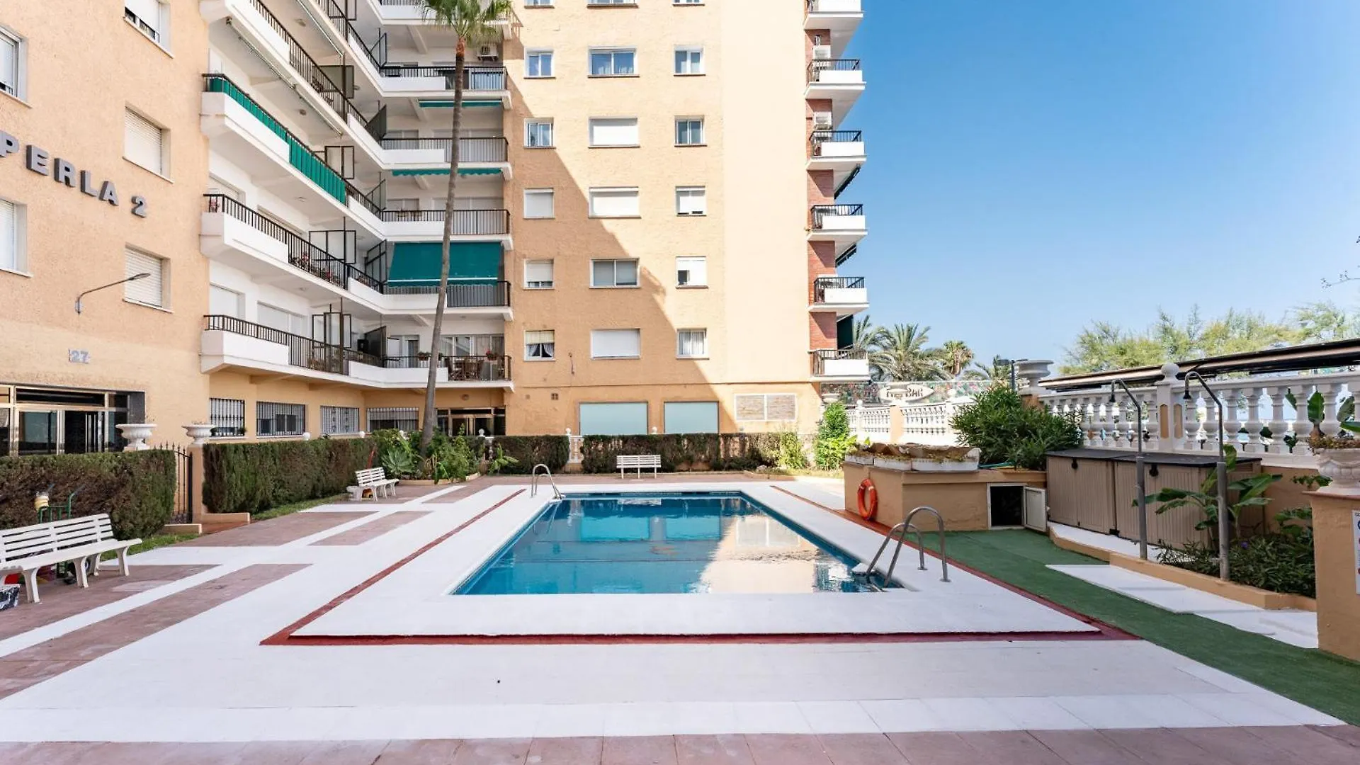 Malagasuite Golden Views Fuengirola